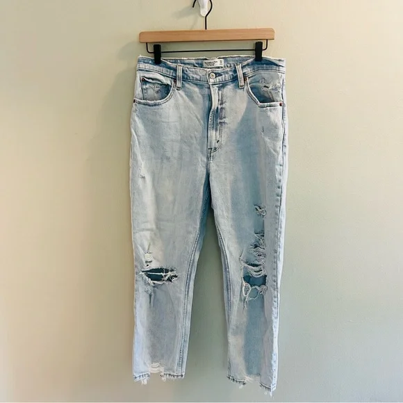 Abercrombie & Fitch Straight Ultra High Rise Jeans  Womens Size 31 Curve Love - Picture 4 of 13